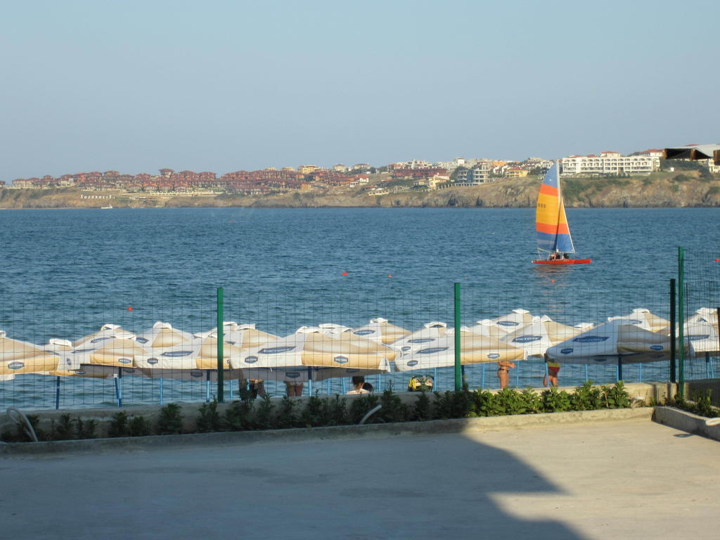 Hotel Gaia Созополь Экстерьер фото